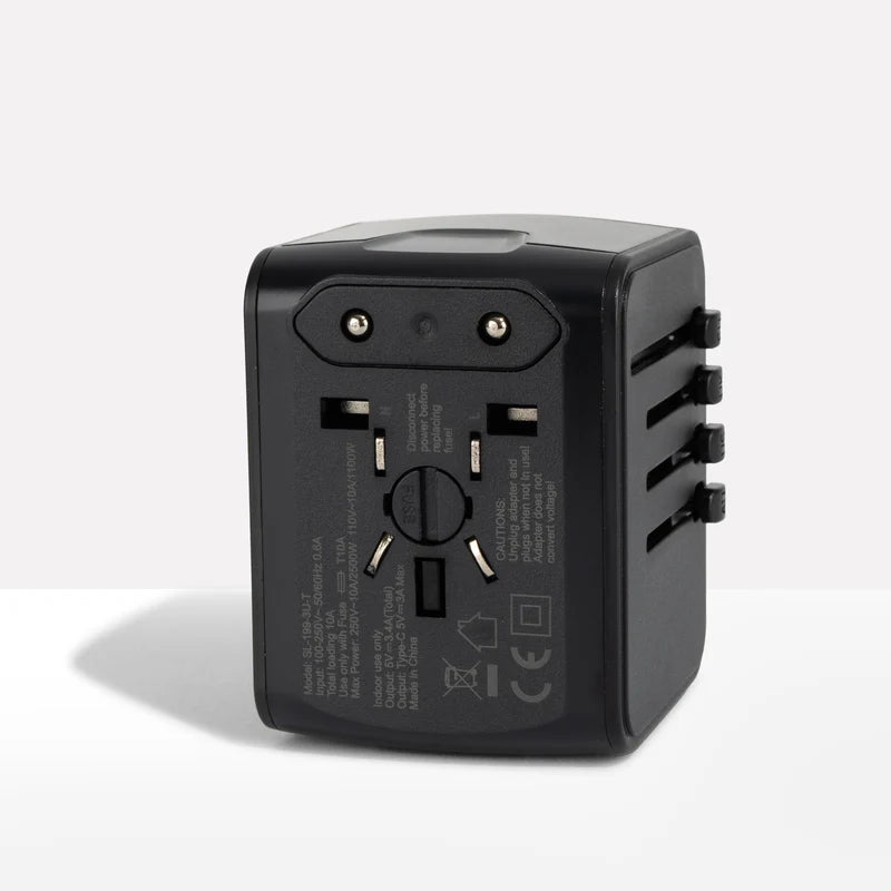 Uniwersalny adapter podróżny
